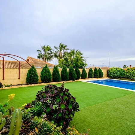 فيلة Gabriela Mistral Id119 *