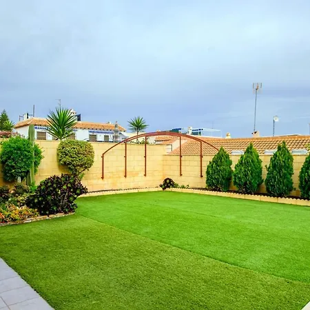 Villa Gabriela Mistral Id119 Torrevieja