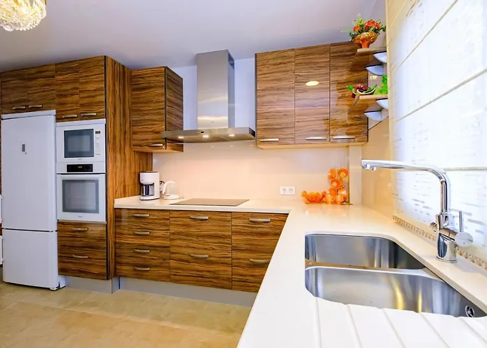 Gabriela Mistral Id119 Torrevieja