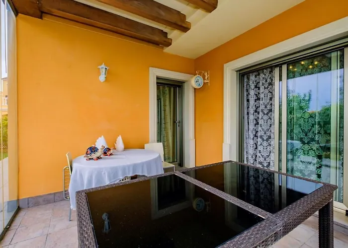 Gabriela Mistral Id119 Villa